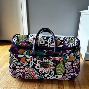 Vera bradley roller carry on